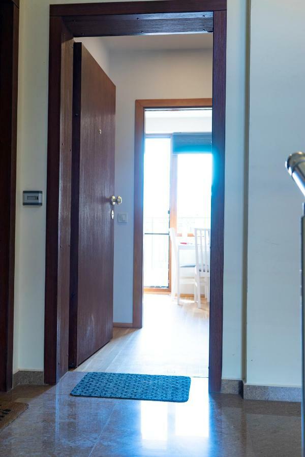 Studio 3 Appartement Varna Buitenkant foto